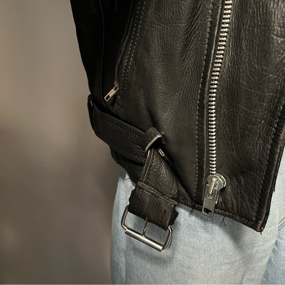 SOLD Vintage Leather Moto Jacket - Picture 4 of 7